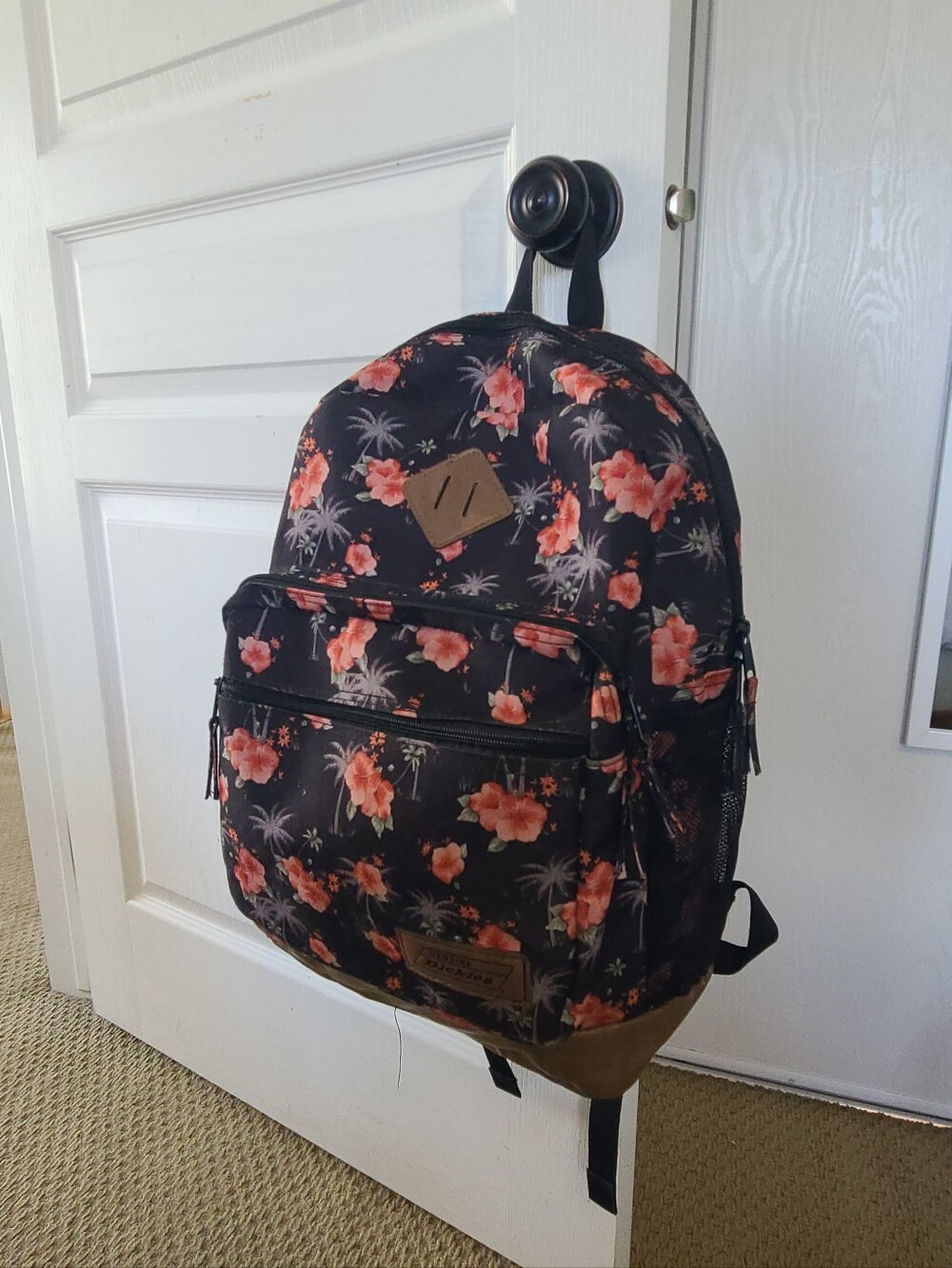 22L Dickies varsity floral backpack